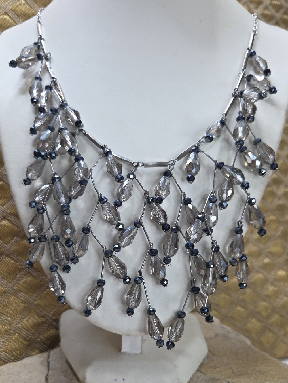Elegant Crystal Fringe Necklace - Silver and Gray